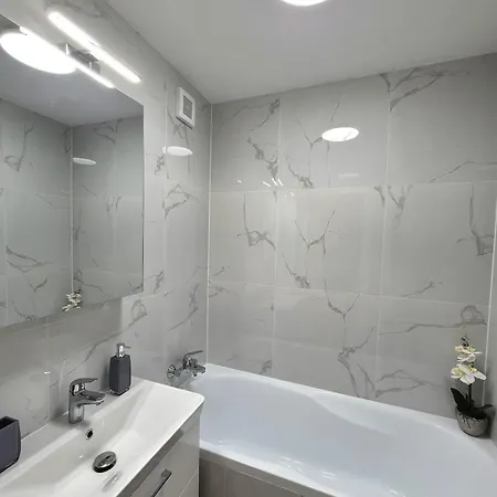 Krásny V Ružinove Apartmán *